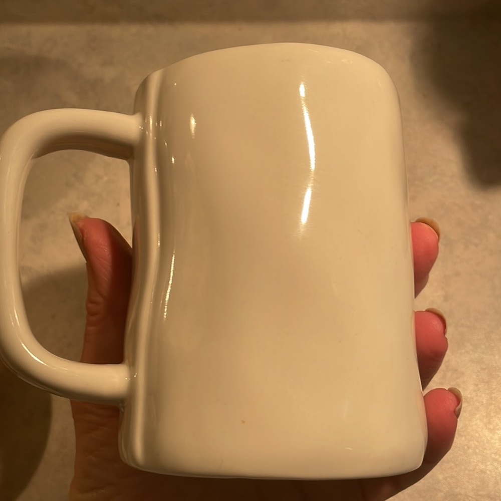 New Rae Dunn mug - Picture 4 of 6